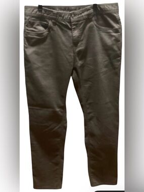PRANA Slim-straight pants in a breathable organic cotton blend 34/32